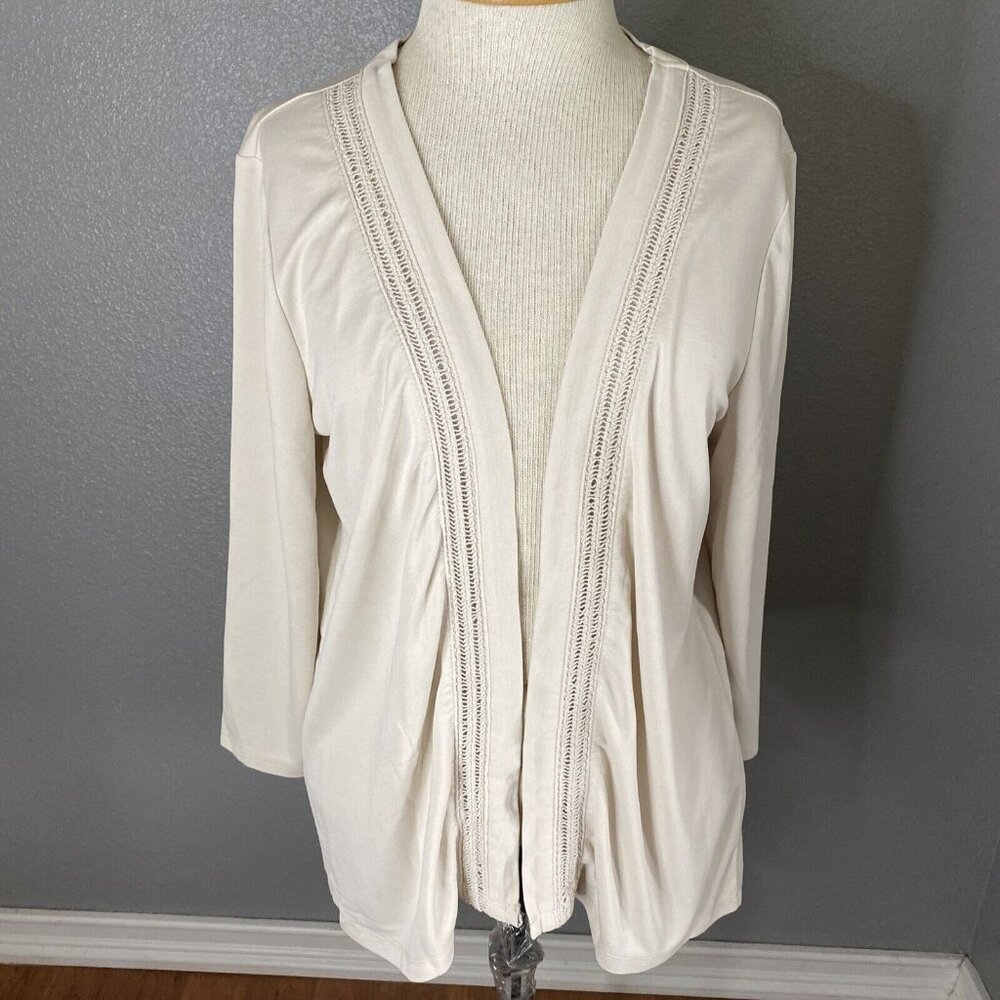 Chico's Easywear Sweater Women's Size 1 US Size Medium Open Front Beige Cardigan